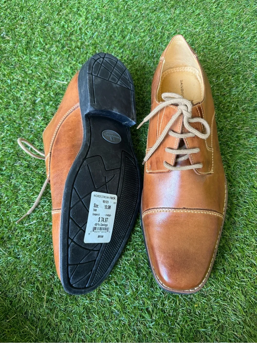 Sandro Moscoloni Tan Leather Lace-Up Oxfords